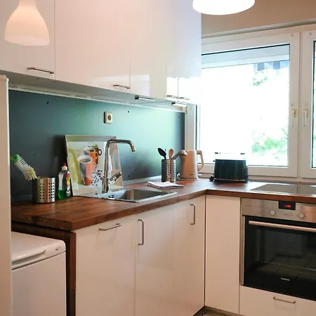 Schoenes Mit Garten- Loggia- Parkplatz- Waschmaschine Appartement Wolfsbourg